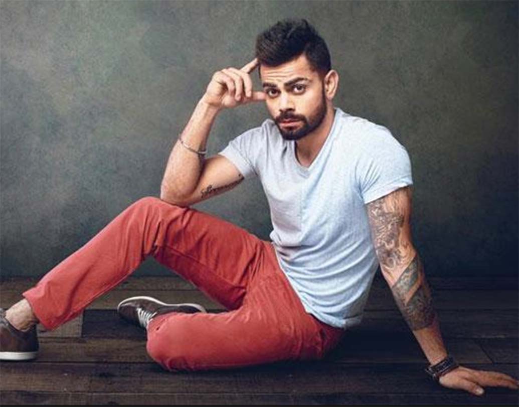 আয়ের নিরিখে সলমন-শাহরুখদের টেক্কা দিতে পারেননি বটে, তবে বেশি পিছিয়ে নেই বিরাট কোহালি। ১০০ কোটি ৭২ লাখ টাকা রোজগার করে তিন নম্বরে রয়েছেন টিম ইন্ডিয়ার ক্যাপ্টেন।