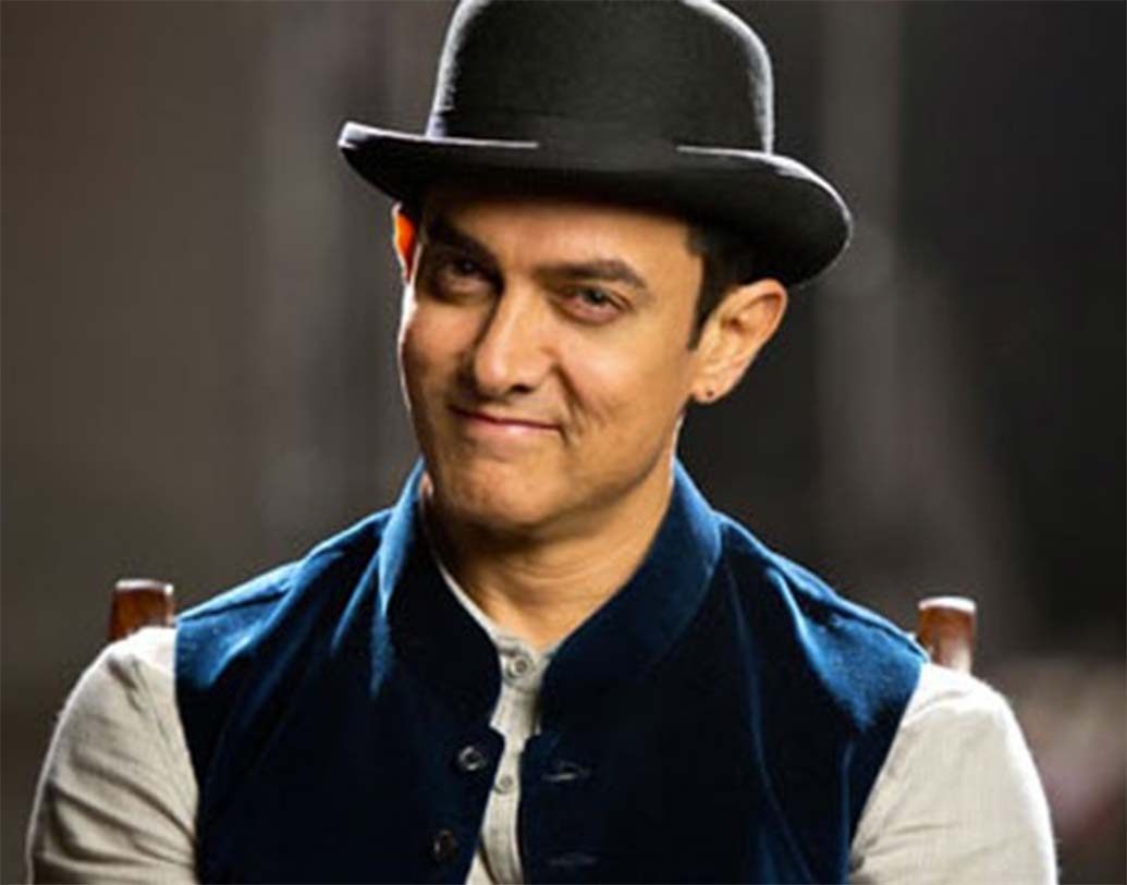 বলিউডের প্রসঙ্গ উঠবে আর আমির খানের নাম তাতে থাকবে না— তা হতেই পারে না। ৬৮ কোটি ৭৫ লাখ রোজগার করে ফোর্বসের তালিকায় ছ’নম্বরে রয়েছেন আমির।