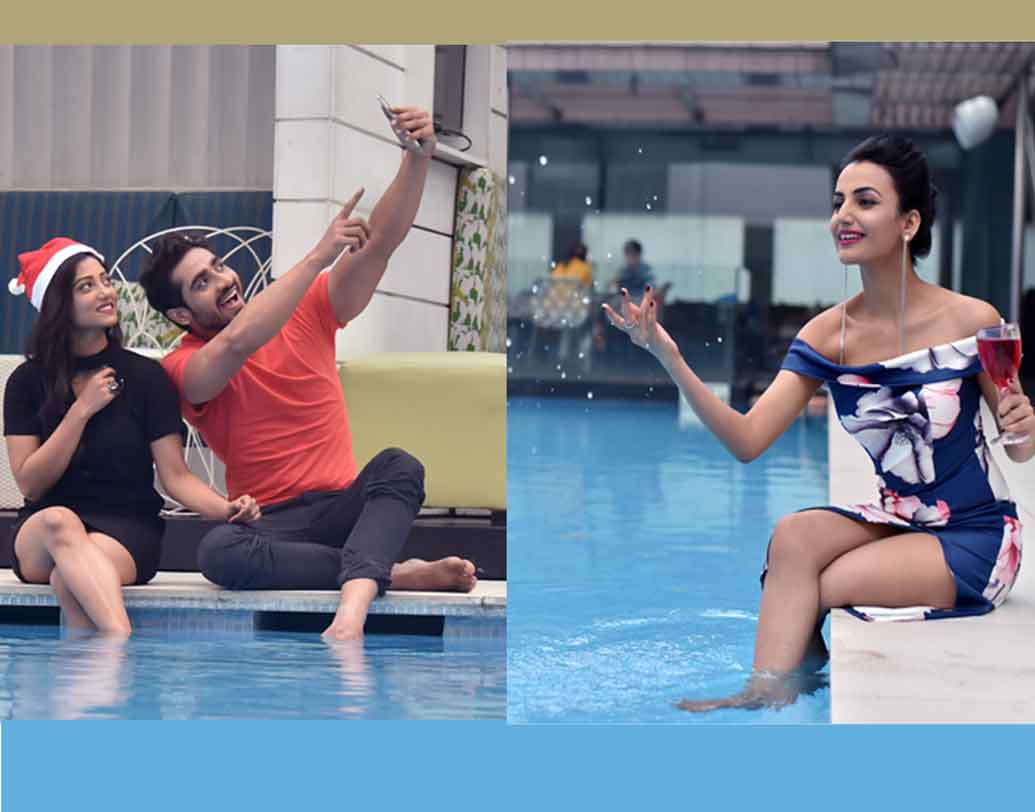 পুলের জলটা কিন্তু বেশ গরম। আর বাইরে বেশ ঠাণ্ডা। চল একটা সেলফি হয়ে যাক। মডেল- দময়ন্তী, হিয়া, রিয়া, দেব, আয়ুশ। মেক আপ- অভিজিৎ পাল। হেয়ার- দেবযানী। স্টাইলিং- তন্ময়। ছবি- অনির্বাণ সাহা