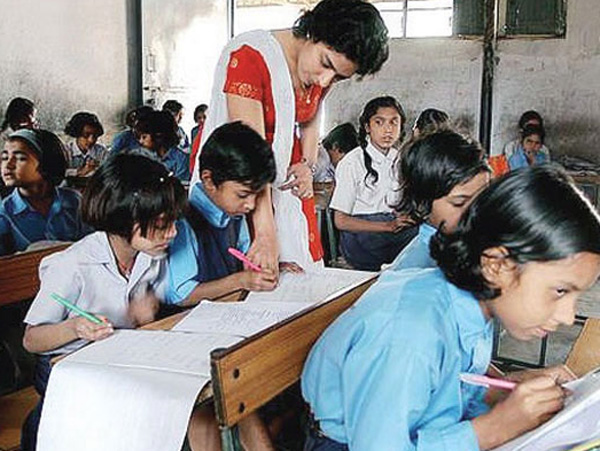 Trouble for teachers over rules for the training of B ED