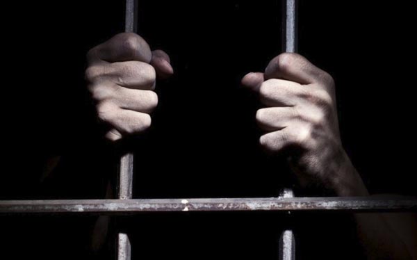 3 arrested for snatching