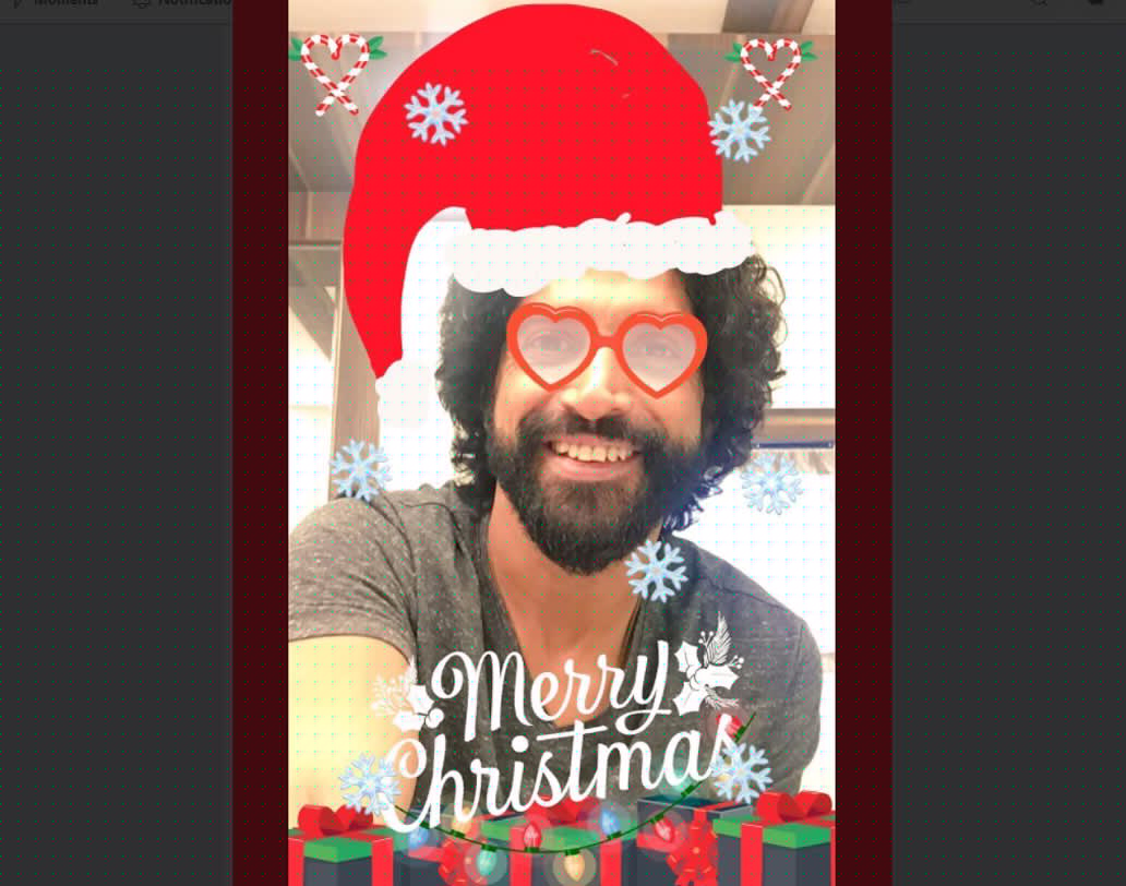 চিনতে পারছেন ইনি কে? হ্যাঁ, টুইটার পেজে এমনই ছবি পোস্ট করেছেন পরিচালক-অভিনেতা ফারহান আখতার। লিখেছেন, ‘এটা আনন্দের সময়... সবাইকে শুভেচ্ছা!’।