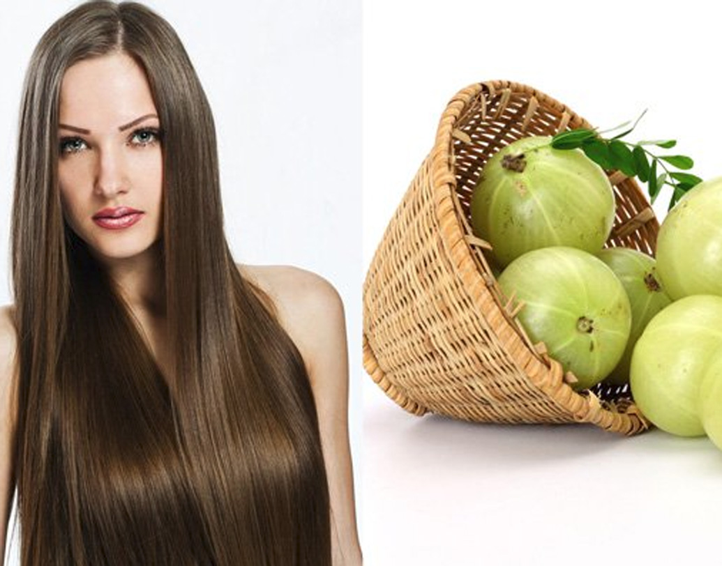 আমলকির রসে রয়েছে অ্যামিনো অ্যাসিড এবং প্রোটিন যা চুলের পুষ্টি যোগায়। চুল পড়া রোধ করে।