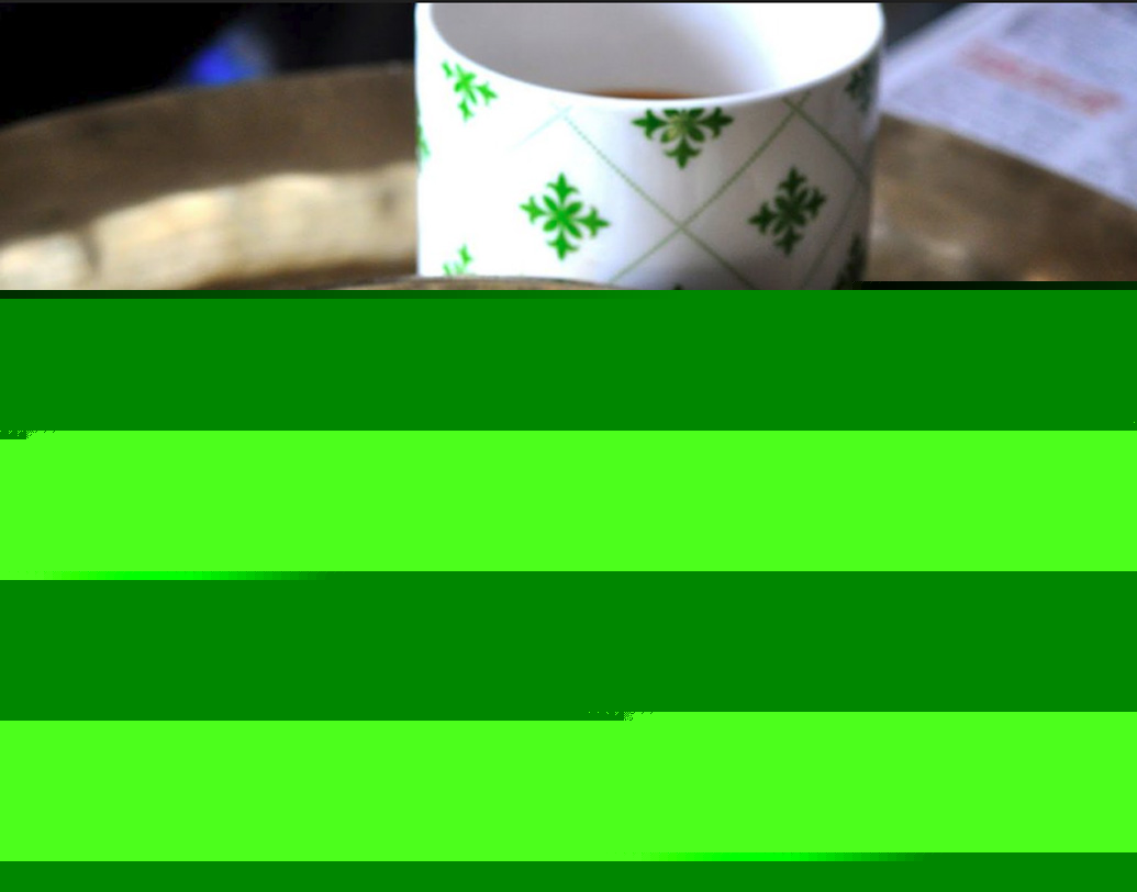 অসমে জলপান: ব্রেকফাস্টে জলপান খুবই স্বাস্থ্যকর। চাল, চিঁড়ে এবং খইয়ের সঙ্গে দই আর গুড় মেখে সকালের জলখাবার সারেন অসমের মানুষ।