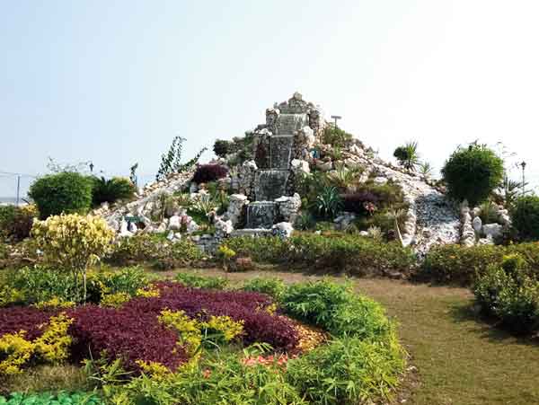 Artificial waterfall may increase crowd in Ecopark