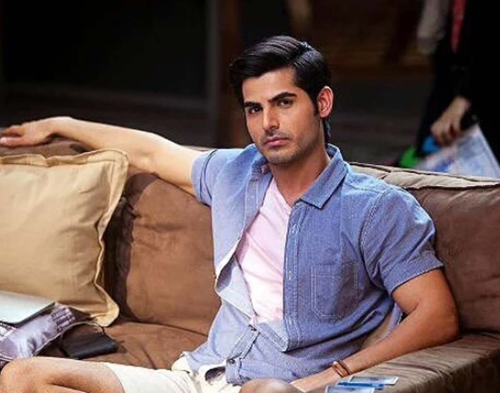 সম্প্রতি ‘প্যায়ার কা পঞ্চনামা টু’ ছবিতে অভিনয় করেছিলেন তিনি।