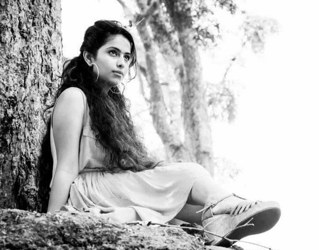 অভিকা গৌর: ‘বালিকা বধূ’-র আনন্দী হিসেবেই তাঁকে চেনে সকলে। পরে ‘শ্বশুরাল সিমর কা’ সিরিয়ালেও তাঁকে দেখেছেন দর্শক। ভিয়েতনামে ‘ফেস অব দ্য ইয়ার’ অ্যাওয়ার্ড জিতেছিলেন অভিকা।