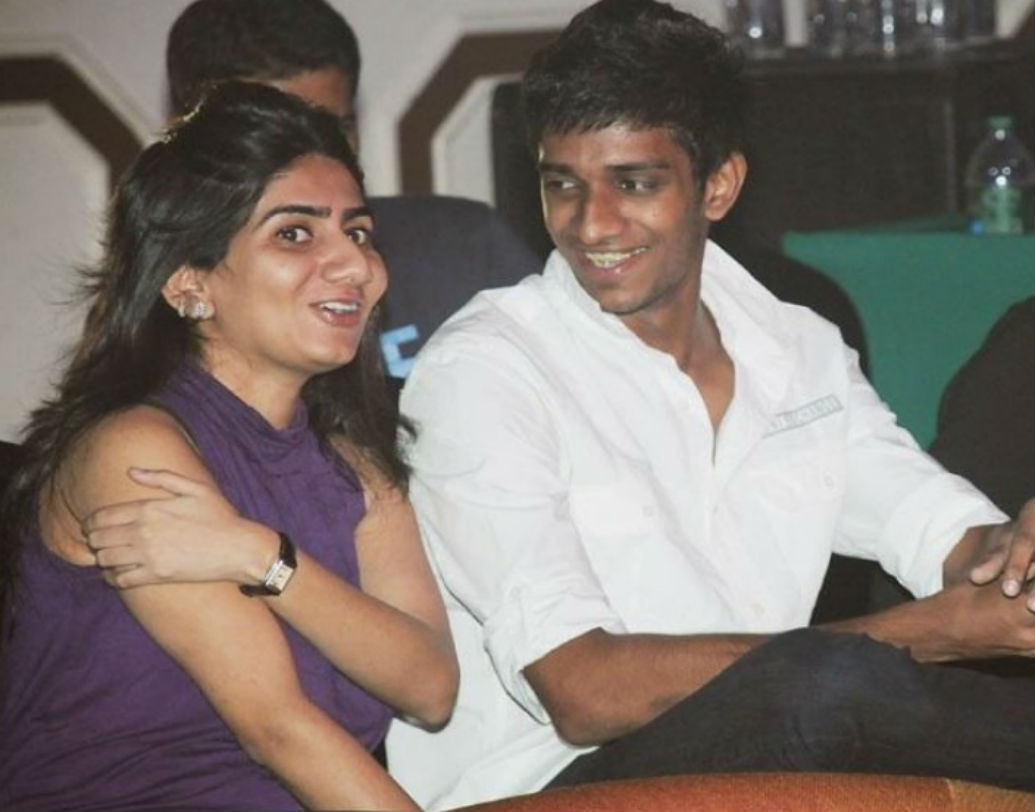 ২০১৫ সালে স্ক্যোয়াস প্লেয়ার দীপিকা পাল্লিকালকে বিয়ে করেন দীনেশ।