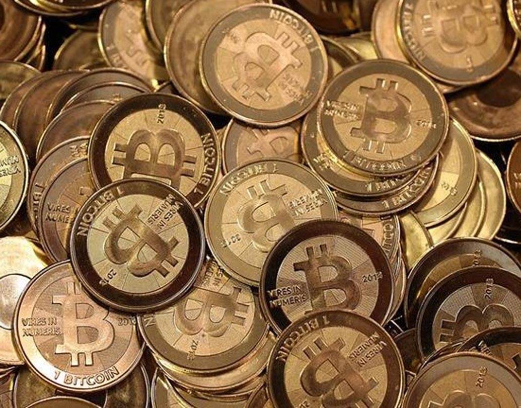 ক্রিপ্টোকারেন্সি কনভার্ট করার জন্য ‘শেপশিফ্ট’ ০.৫ শতাংশ করে টাকা কাটে।