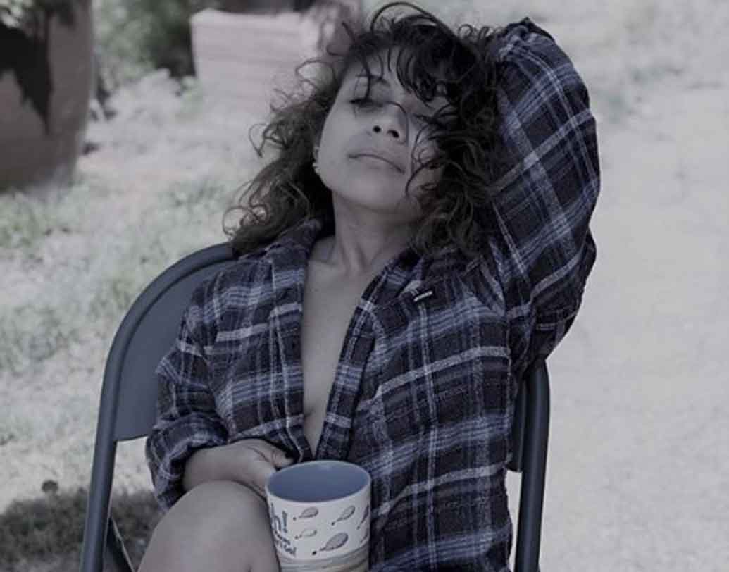 যেখানে মডেলিং দুনিয়ায় উচ্চতাটা একটা অন্যতম ‘ফ্যাক্টর’, সেখানে সাড়ে তিন ফুটের হলেও ড্রু পেশা হিসাবে বেছে নিয়েছেন মডেলিংকেই।