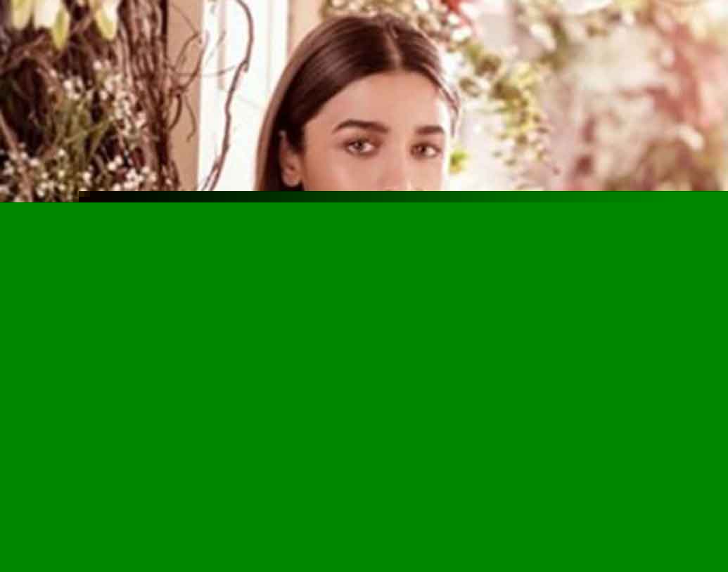 চতুর্থ আলিয়া ভট্ট।