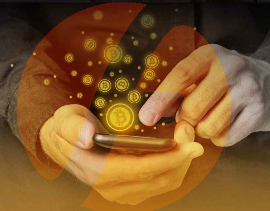 অনেক সময়ই বিটকয়েন সমাজবিরোধী ও জঙ্গিমূলক কাজকর্মে ব্যবহার করা হয়। সুতরাং ভার্চুয়াল কারেন্সিতে বিনিয়োগ করার ইচ্ছে থাকলে এই সমস্ত কিছু মাথায় রেখে তবেই মাঠে নামা উচিত।