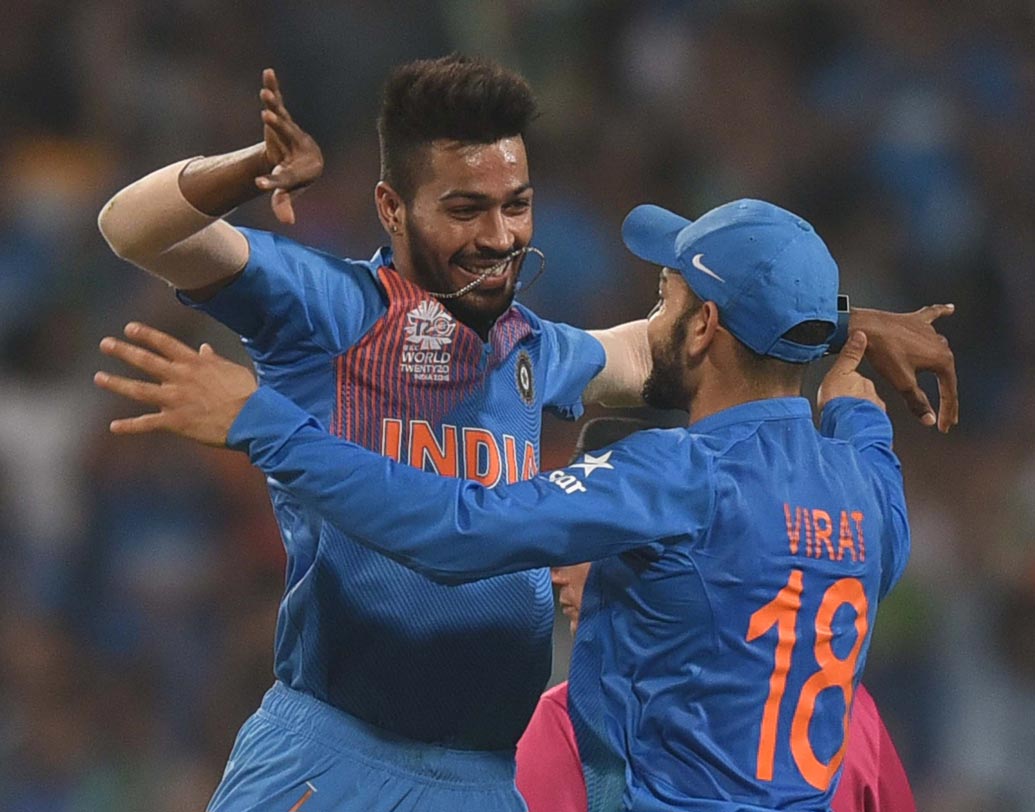 হার্দিক পাণ্ড্য: অলরাউন্ডার হিসেবে বর্তমানে ভারতীয় দলে অটোমেটিক চয়েস হার্দিক পাণ্ড্য। নজর থাকবে এই সিরিজে হার্দিক কেমন পারফরম্যান্স করেন সেই দিকেও।