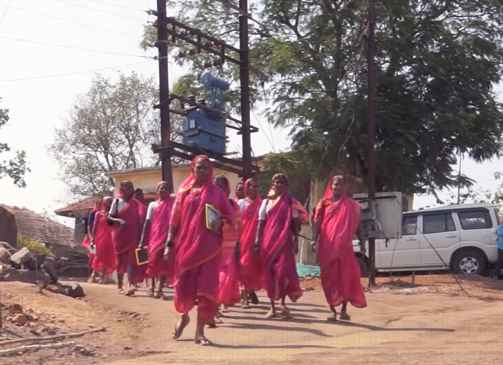 These elderly ladies are the students of a school at Thane district of Maharashtra dgtl