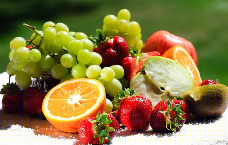 ফল: বেশ কিছু ফল ও গাজরেও ইস্ট্রোজেন থাকে। যা স্তনদুগ্ধ উত্পাদনে সাহায্য করে।