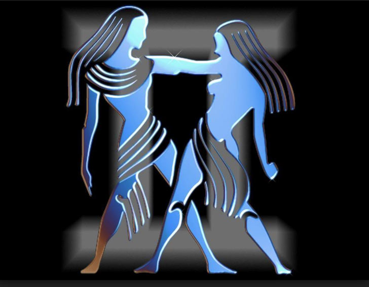 মিথুনঃ মিথুন রাশির জাতক-জাতিকাদের মনের মধ্যে নানা ভাবনা-চিন্তা খেলা করে।<br> এঁদের জন্য কোথাও ঘুরতে যাওয়ার পরিকল্পনা করলে ভাল হবে।<br> খুব সাধারণভাবে প্রেম নিবেদন করুন। একই ফ্রেমে দু’জনের ছবি এদের জন্য সঠিক উপহার।