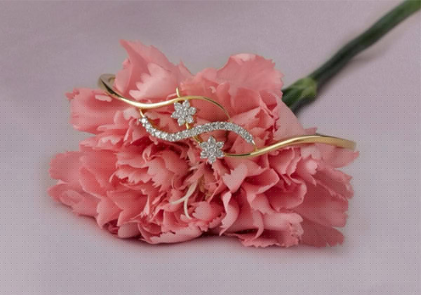 Give your valentine a golden gift dgtl 