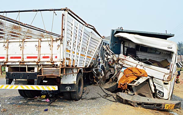 3 death in an accident at Hooghly