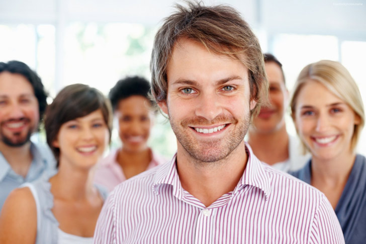 ভাল ব্যবহার: কম ঘুম হওয়ার কারণে মেজাজ খাপ্পা হয়ে থাকে। বিভিন্ন রকম মানসিক সমস্যা দেখা যায়। ভাল ভাবে বিশ্রাম নিলে আপনি অনেক বেশি ইতিবাচক, ধৈর্যশীল এবং আরাম অনুভব করবেন। ফলে সবার সঙ্গে ভাল ব্যবহার করাটা সহজ হয়।