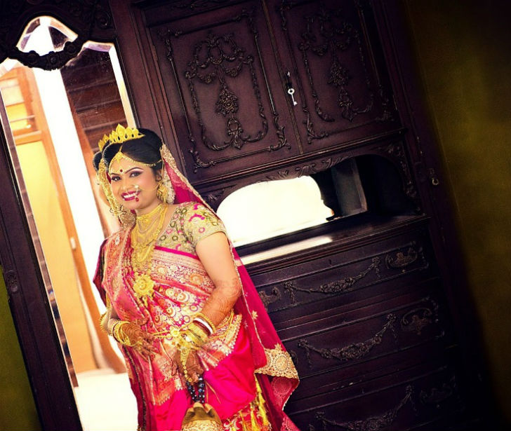 স্যাজিটেরিয়াস: <br> 
২২ নভেম্বর থেকে ২১ ডিসেম্বরের মধ্যে জন্ম হলে আপনার রাশি স্যাজিটেরিয়াস। <br> বিয়ের পোশাক কিনতে গেলে বেছে নিন গোলাপি রংয়ের ব্রাইডাল ড্রেস।