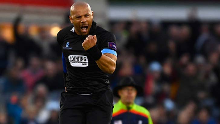 তাইমল মিলস- রয়্যাল চ্যালেঞ্জার্স বেঙ্গালুরু- ১২ কোটি