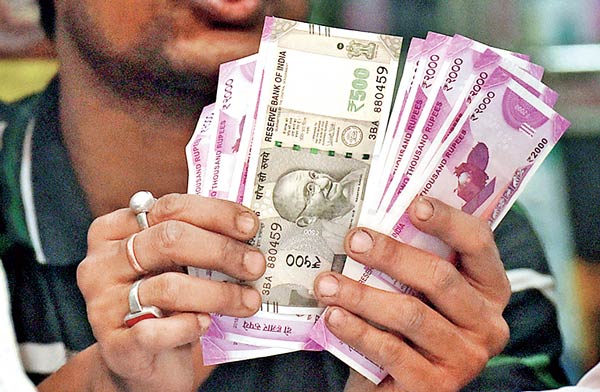Cash Transactions rises as the problems are getting solved after Demonetization 