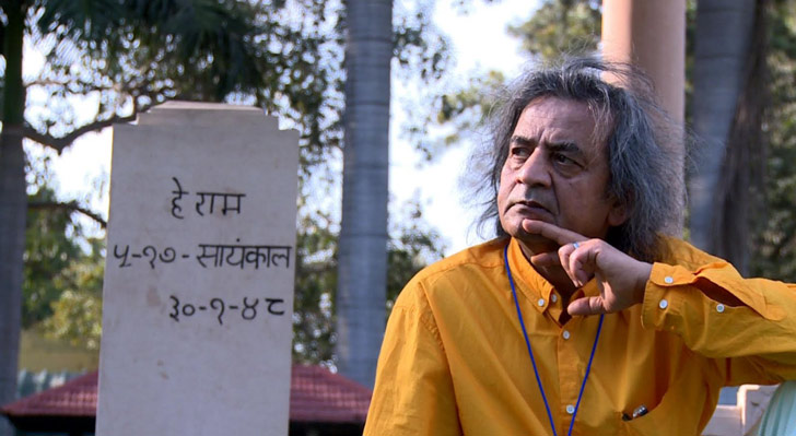 দেশ বিদেশের গ্যালারিতে তাঁর একক ও যৌথ প্রদর্শনী সারা বিশ্বেই বিপুল জনপ্রিয়তা পেয়েছে।