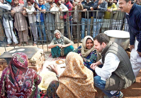 BJP's Budget remained Rahul Gandhi's weapon in his Road show  