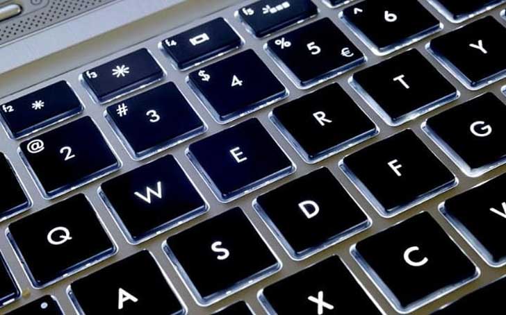 আট নম্বরে রয়েছে qwert। এর খুব কাছাকাছি কিবোর্ডের বাকি সিরিজ কম্বিনেশনগুলিও রয়েছে।