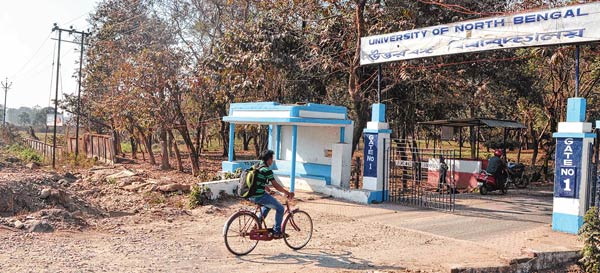 Ladies student got scared when they stay in the university hostel