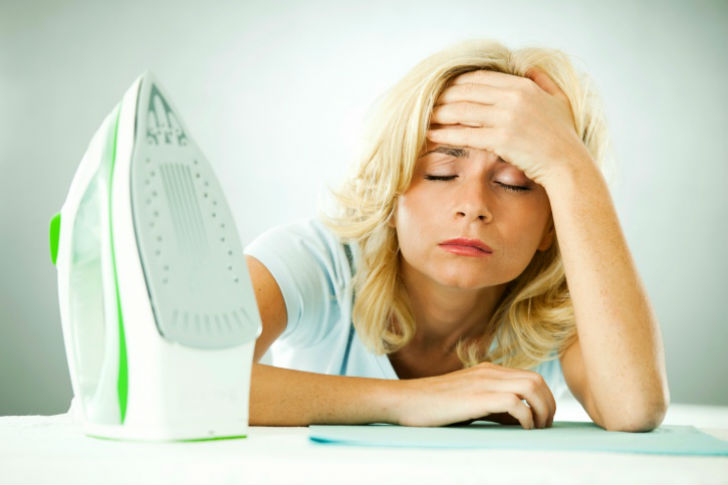 সম্পর্কে যাওয়া মানে নিজের কেরিয়ার, নিজের পছন্দ, বন্ধু-বান্ধবের থেকে দূরে সরে যাওয়া নয়।