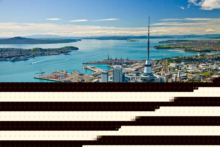 অকল্যান্ড- নিউজিল্যান্ডের নর্থ আইল্যান্ডের এই শহর তৃতীয় স্থানে রয়েছে।