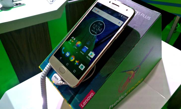 ৪জিবি র‌্যামের এই স্মার্টফোনের দাম থাকছে ১৬,৯৯৯ টাকা।