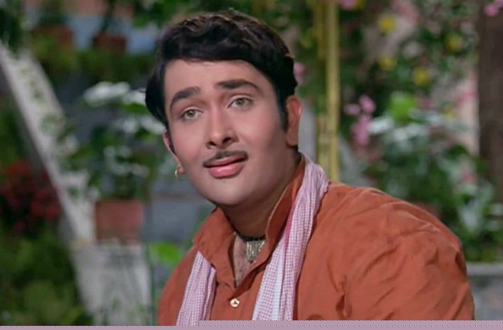 লেডিস ওনলি: <br> 
দীনেশ শৈলেন্দ্রের পরিচালনায় ‘লেডিস ওনলি’ সিনেমায় ছিলেন রণধীর কপূর, সীমা বিশ্বাস, শিল্পা শিরোদকর, হীরা রাজাগোপাল, <br> কমল হাসান। কিন্তু কোনও এক অজ্ঞাত কারণে এই ছবিটিও দিনের আলো দেখেনি।