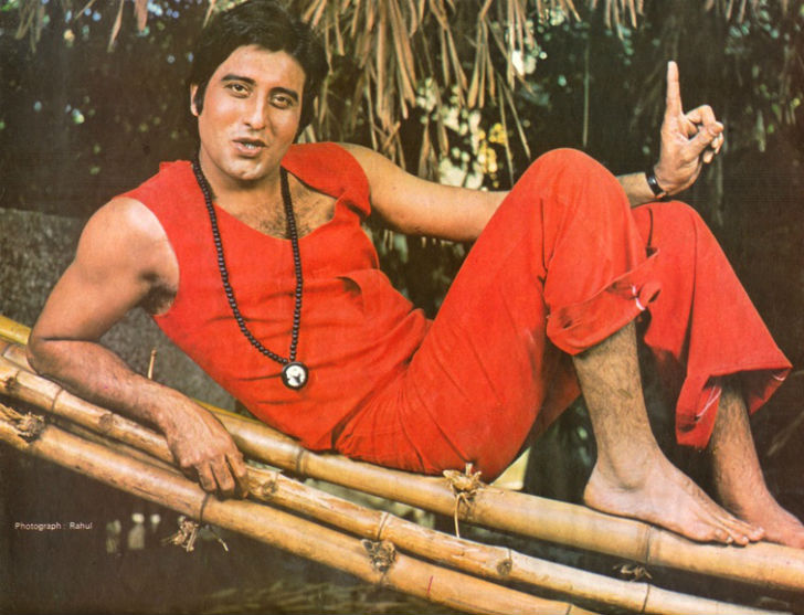 সরহদ: <br> 
জে পি দত্তের পরিচালনায় এই ছবিটিতে ছিলেন বিনোদ খন্না। ছিলেন বিনোদ গোস্বামী ও মিঠুন চক্রবর্তীও।<br> কিন্তু আর্থিক সমস্যার কারণে ছবিটি আর মুক্তি পায়নি।