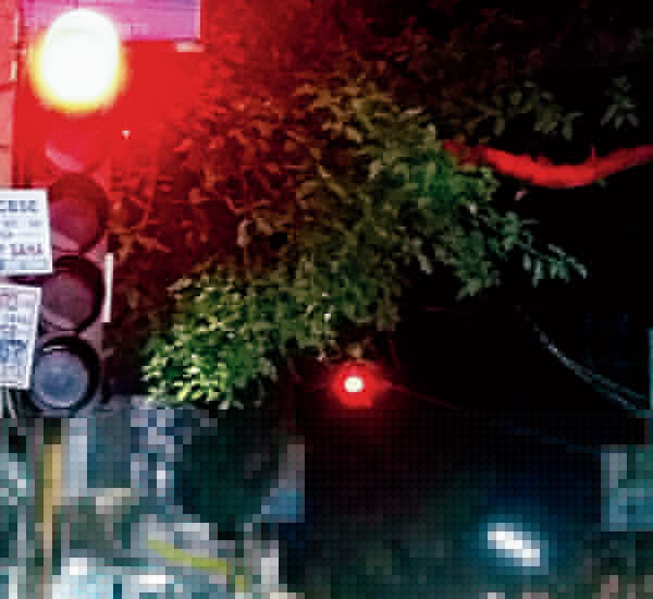 Ineffective Signal, The accident is happening