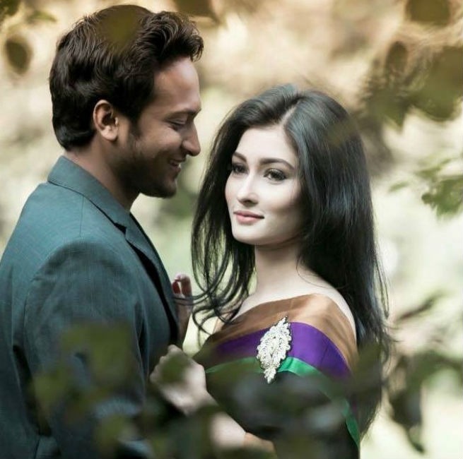 ছাত্রজীবনে এক বার ইংল্যান্ডে ঘুরতে গিয়েছিলেন শিশির। কাকতালীয় ভাবে সেই সময় দেশের <br> হয়ে ইংল্যান্ডে খেলতে গিয়েছিলেন সাকিবও। সেটা ২০১০ সাল।