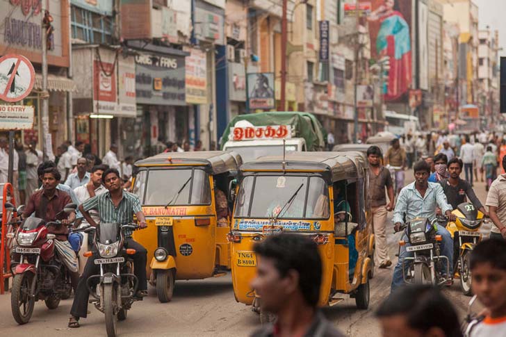 ভারত- প্রতিবেশী দেশগুলির থেকে ভারত অনেক পিছিয়ে সুখের তালিকায়। ১২২ নম্বর স্থানে রয়েছে ভারত। স্কোর ৪.৩১৫।