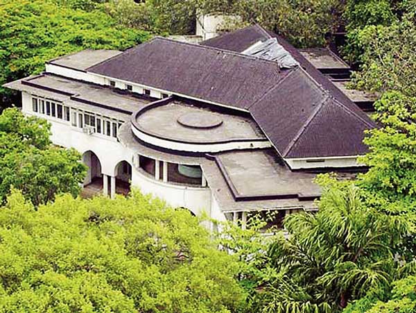 BJP demands to Demolish Jinnah's house in Mumbai