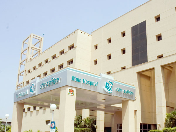 Doctors admitted that its not easy to work in Apollo Hospital