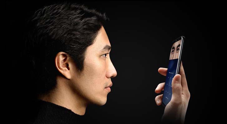 নিরাপত্তায় কথা বিশেষ ভাবে ভাবা হয়েছে। এই স্মার্টফোনের অন্যতম ফিচার হল আইরিস স্ক্যান। আপনার চোখে মণি হবে এই ফোনের পাসওয়ার্ড।