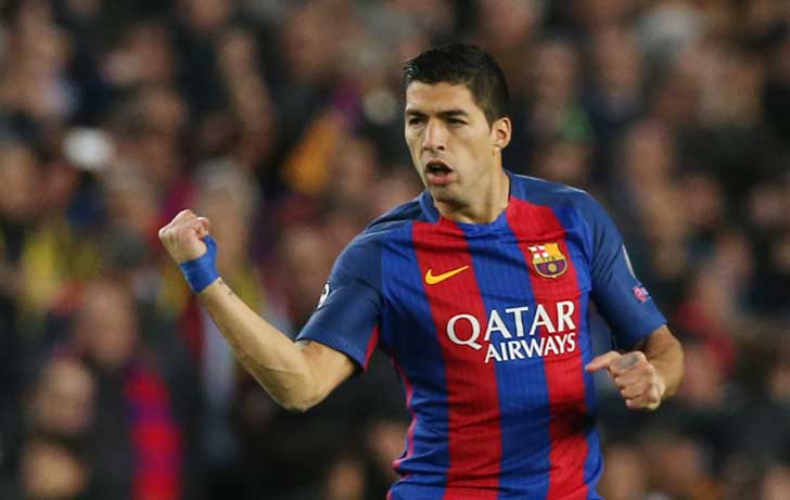 লুই সুয়ারেজ: লিভারপুল থেকে বার্সেলোনায় এসে দলকে অন্য মাত্রায় নিয়ে গিয়েছেন উরুগুয়ের এই স্ট্রাইকার। দলের ন’নম্বরকে ৯ কোটি পাউন্ডে কেনে বার্সা।