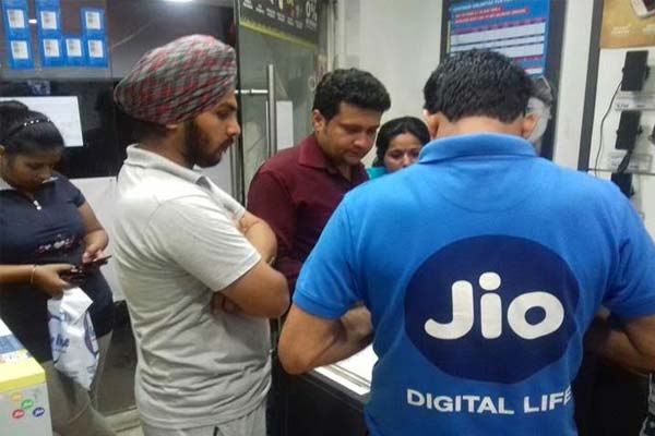Jio reached 50 million figure as half of their recent user base dgtl