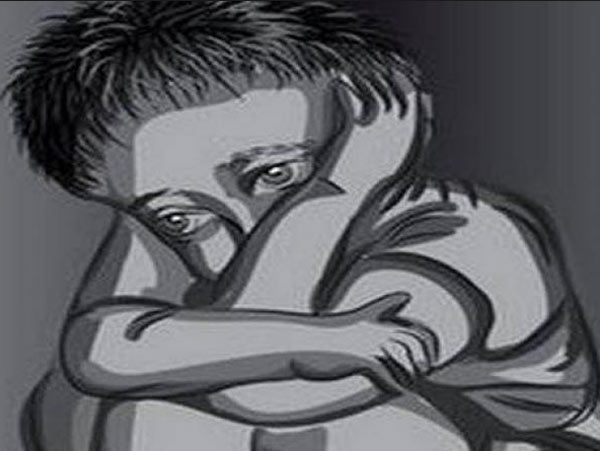 Kids hit with hammer, made to work for 22 hours in a jeans factory dgtl