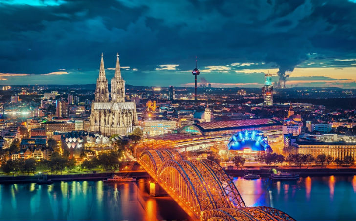 মার্কিন যুক্তরাষ্ট্রের আগে রয়েছে জার্মানি, জাপান ও সুইডেন। গত বছরেও চার নম্বরে ছিল আমেরিকা।<br>
যদিও সেরা শক্তিধর হিসাবে এখনও একে ট্রাম্পের দেশ। সে ক্ষেত্রে রাশিয়া, চিন, গ্রেট ব্রিটেন ও জার্মানির আগেই রয়েছে আমেরিকা।