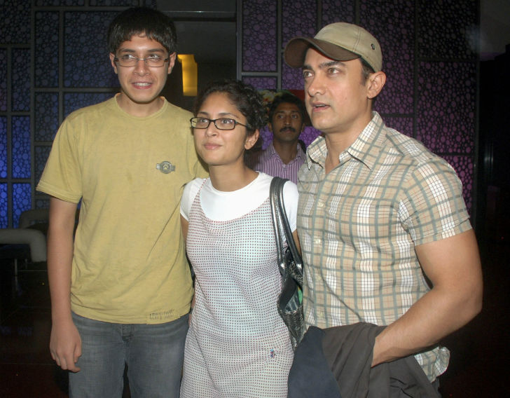 ২০০৫ সালে আমির খান তাঁর দ্বিতীয় স্ত্রী কিরণ রাওকে বিয়ে করেন। কিরণ আমিরের প্রথম সন্তান জুনেইদের চেয়ে ২০ বছরের বড়।