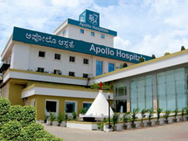 Now doctors of Apollo Hospital threatens Hospital authority to stop work