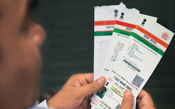 Center stepped back on Aadhaar Card issue