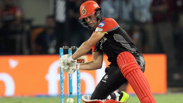 AB De Villiers back with his bat dgtl