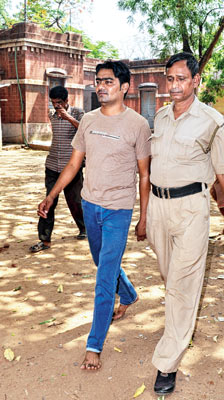 2 Arrested for Beating one Couple 